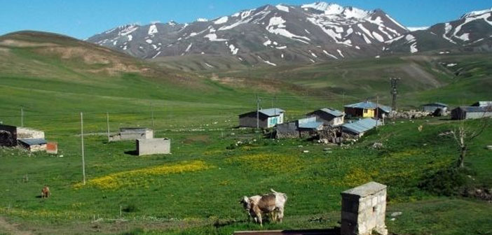 Erzincan Çayırlı Karataş Köyü