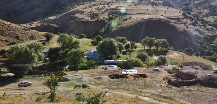 Erzincan Çayırlı Pınarlı Köyü (Tolostan)